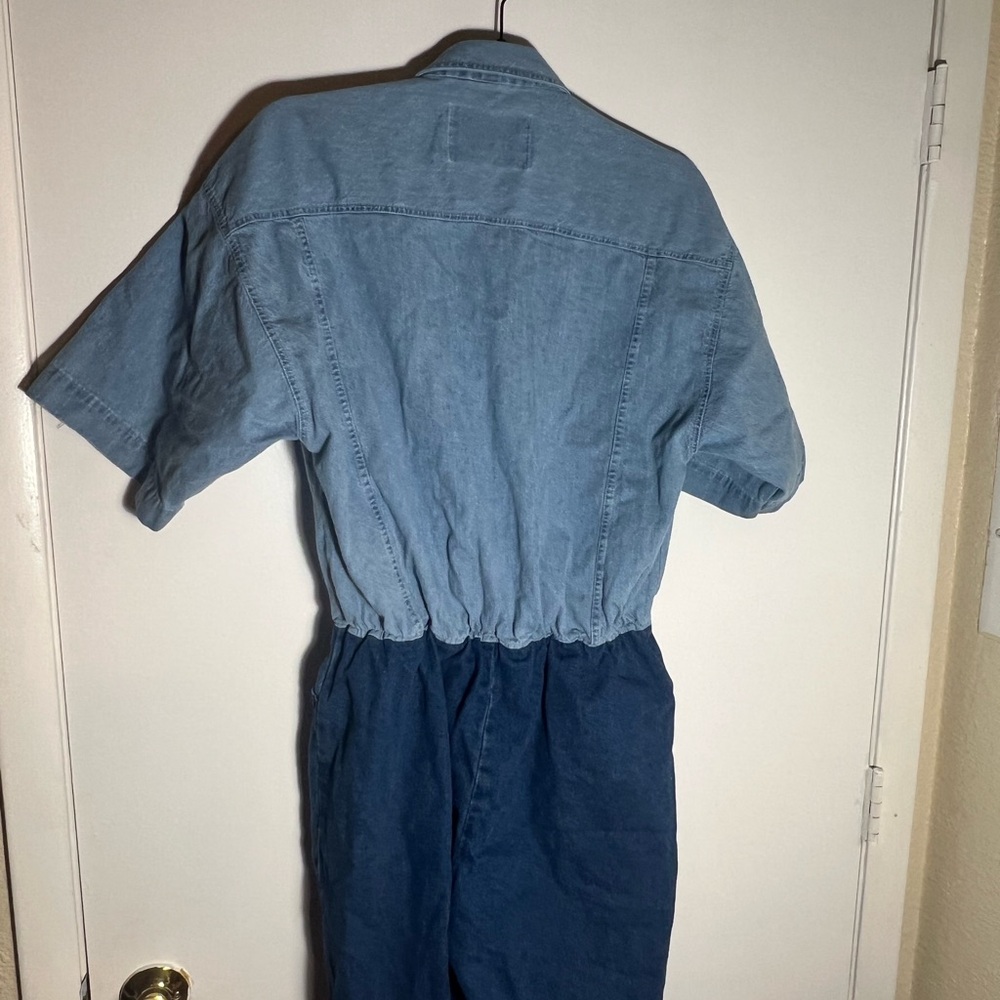 Dual colored denim jumpsuit - Picture 7 of 11